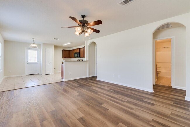 Building Photo - 26918 Graybill Ct
