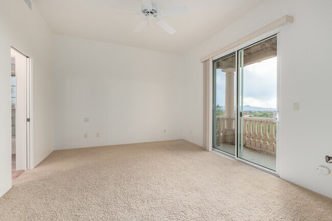 Catalina Foothills 4 bedroom 4 bath Home located in prestigious Canyon Ridge. 270-degree VIEWS! - 4667 N Rocky Crest Plz