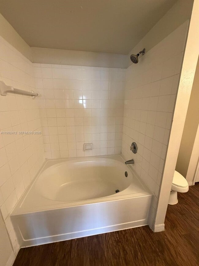 Building Photo - 200 SW 117th Terrace