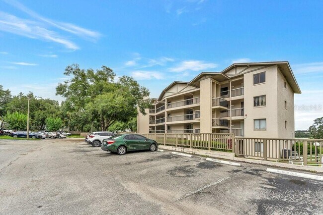 Primary Photo - 1060 Lotus Pkwy