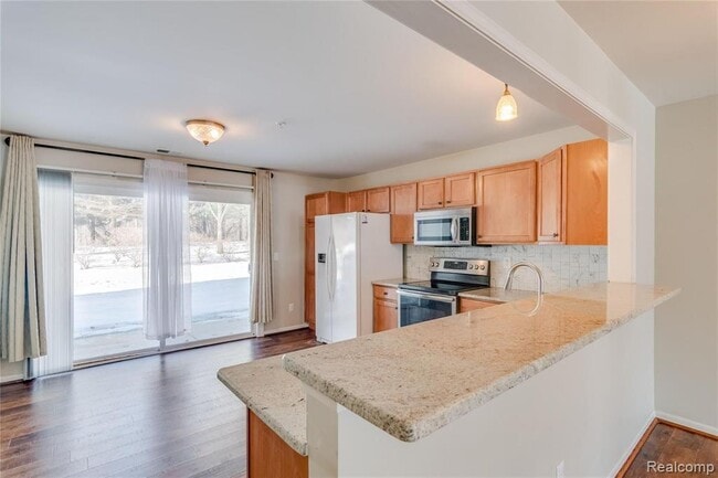 Building Photo - 28515 Carlton Way Dr