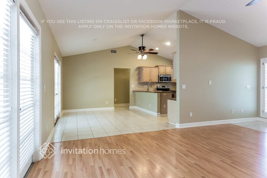 Building Photo - 13740 Cromer Ct