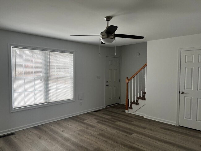 Building Photo - 723 Burks Hill Rd