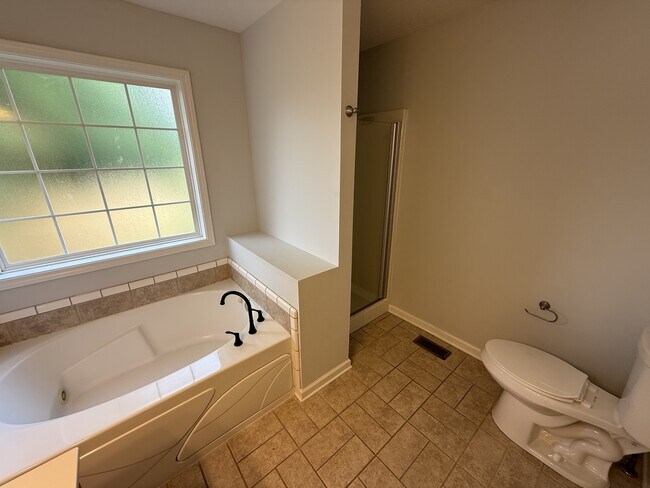 Building Photo - 3685 S Jot Dr