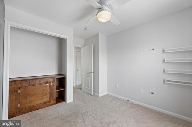 Building Photo - 1518 Deep Gorge Ct
