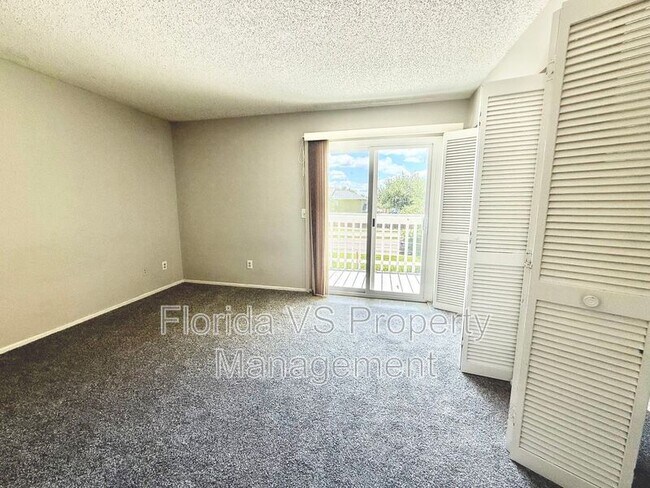 Building Photo - 206 Watts Ln