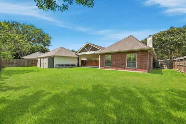 Building Photo - 2875 Wimbledon Ln