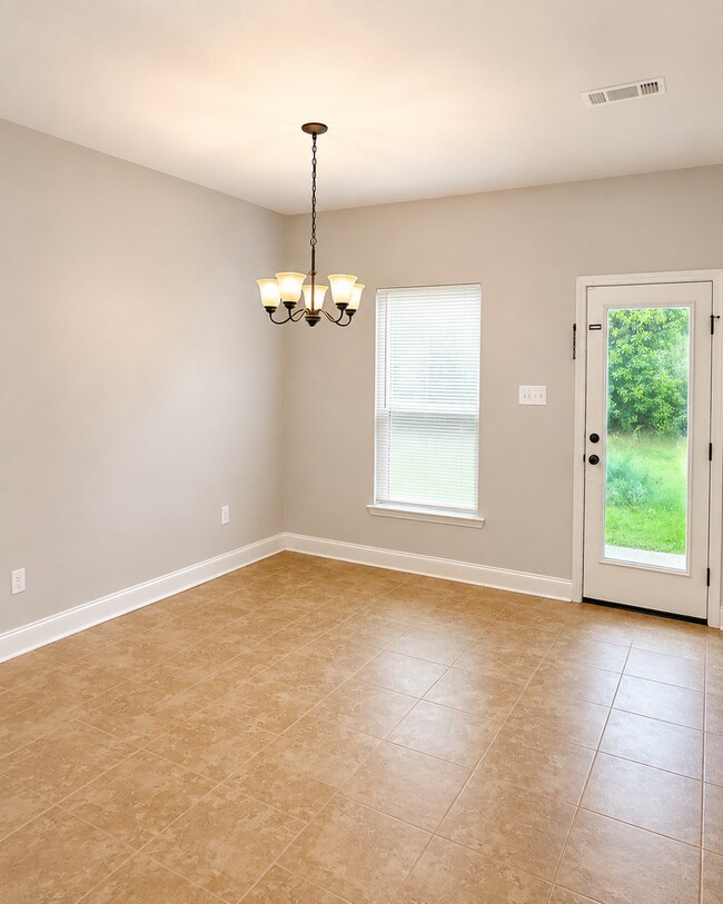 Building Photo - 13870 Maddie Cir