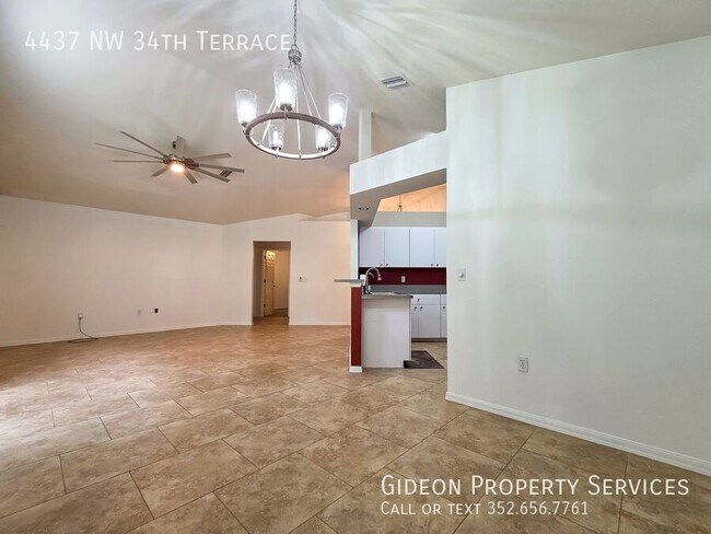Building Photo - 4437 NW 34th Ter