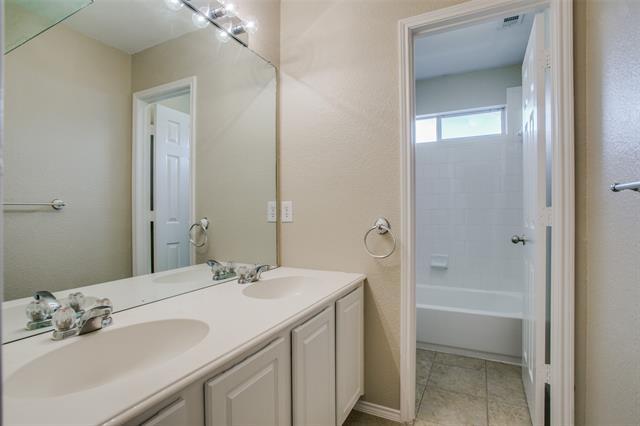 Building Photo - 2501 Del Largo Way