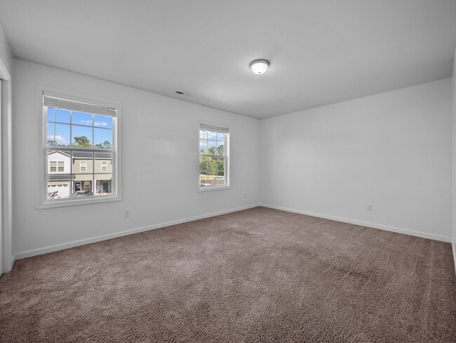 Building Photo - Welcome to Tuscany Villas!