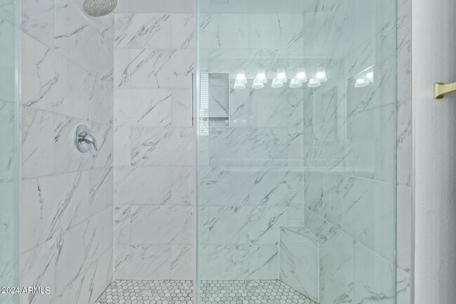 Building Photo - 14237 N 41st Dr