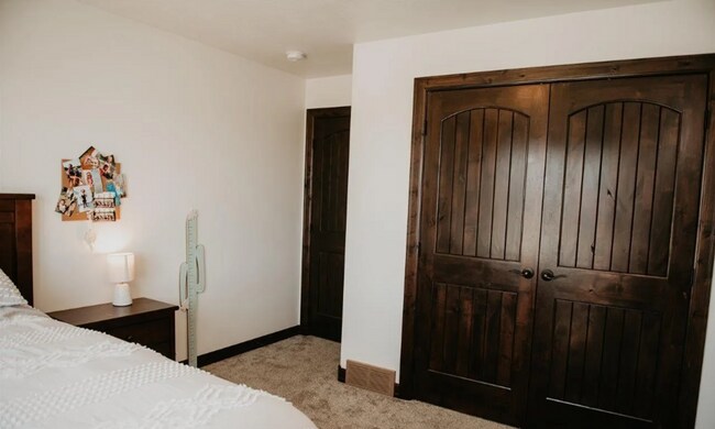 Building Photo - Discover Your Dream Home: Inviting Open Floor Plan, Spacious Living, and Stylish Finishes Awaits ...