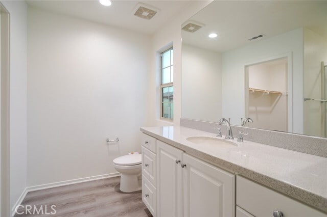 Building Photo - 863 Iris Way