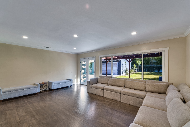 Building Photo - 900 Bethany Rd