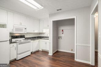 Building Photo - 147 Park Ridge Ct