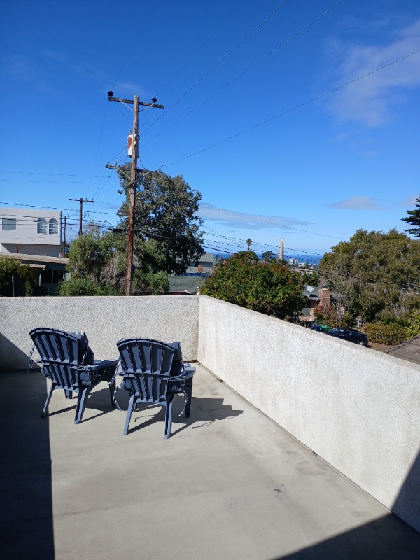 Building Photo - 550 Madera Ave