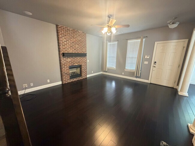Building Photo - 3325 Chardonnay Ln