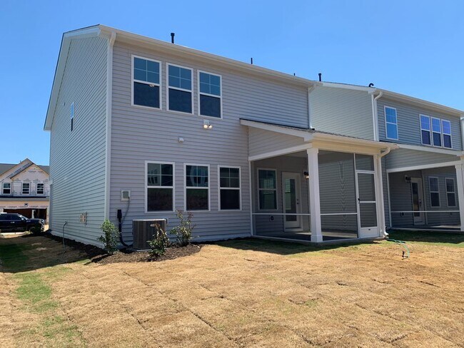 Building Photo - 139 Yellow Iris Dr