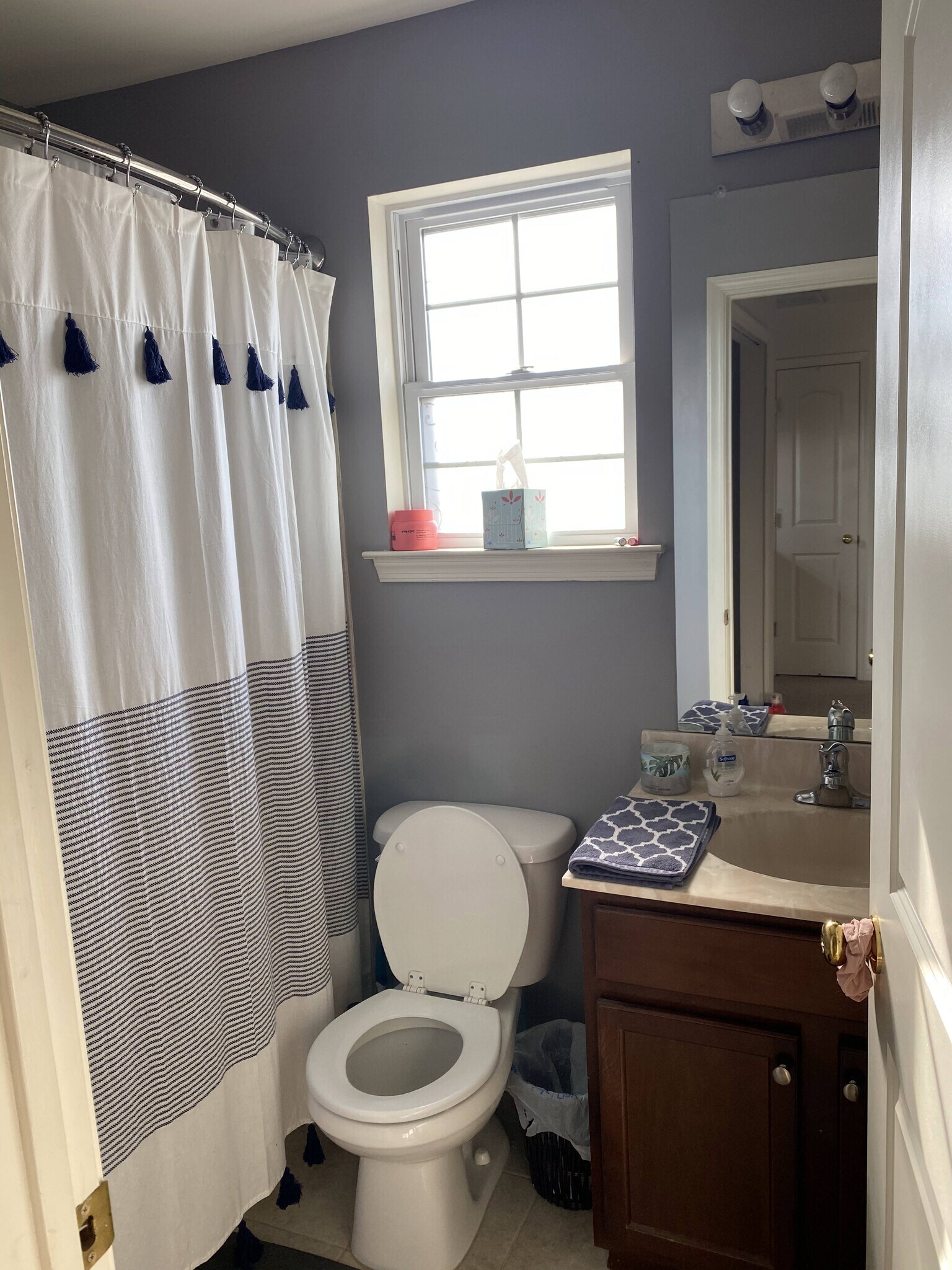 Building Photo - 18 Alerica Ln