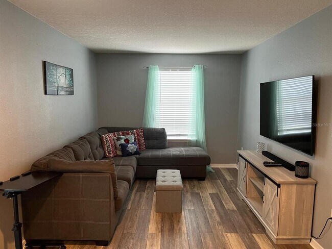 Building Photo - 1339 Riley Cir