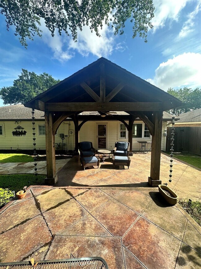 Building Photo - 19507 Spanish Needle Dr