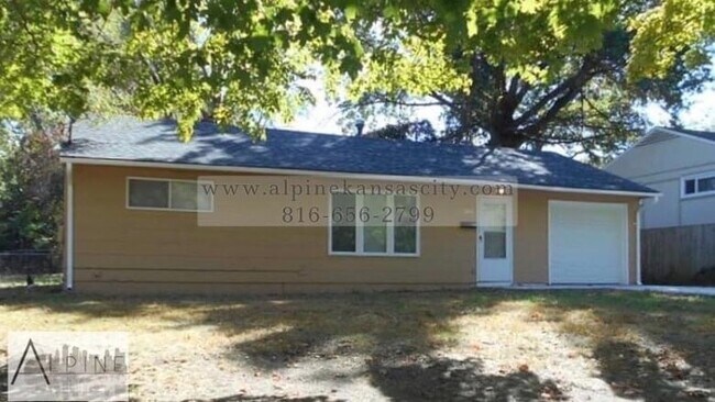 Primary Photo - Ruskin Ranch, Section 8 Ready!