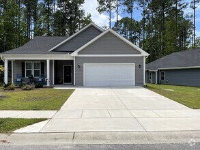 Building Photo - Avaliable October 1st 2025 Unfurnished 3 B...