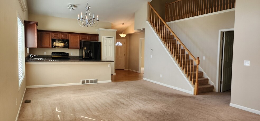 Building Photo - 162 Slindes Woods Cir