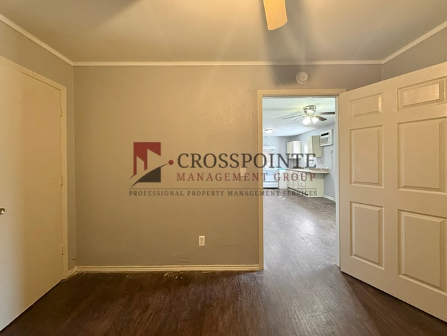 Building Photo - Now Available: 2 Bedroom, 1 Bath Home in Tyler, TX!