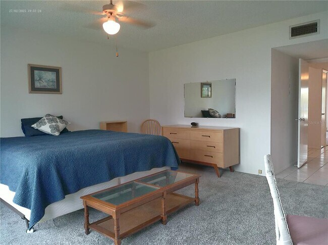 Building Photo - 2011 Australia Way W