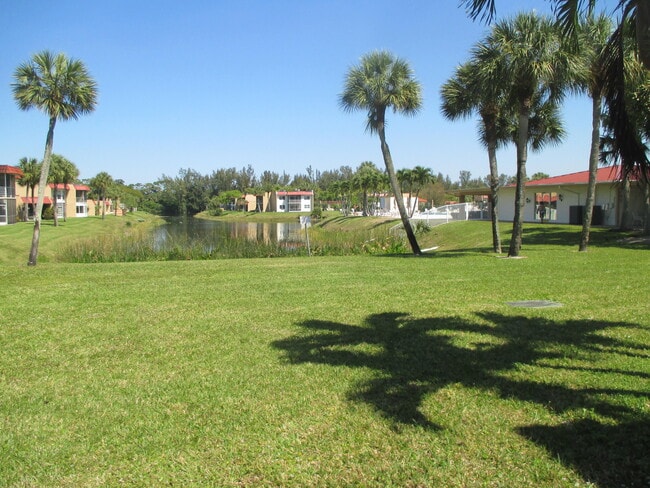 Building Photo - 106 Lake Dora Dr