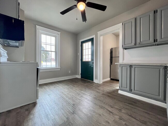 Kitchen - 729 3rd St