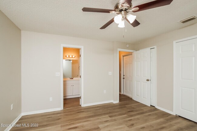 Building Photo - 1790 Lantana Ct NW