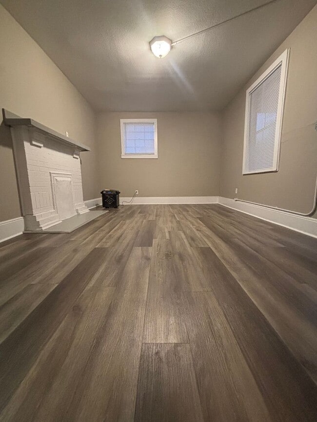 Building Photo - Three Bedroom Home in Chattanooga TN