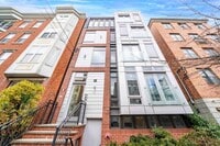 Building Photo - 516 Monroe St