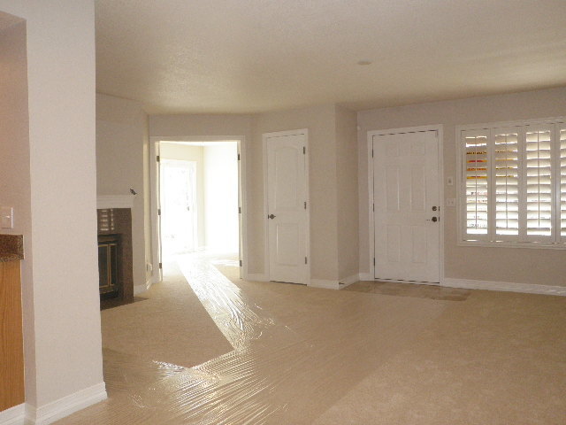 Building Photo - Sterling Commons 2-Bedroom, Garage