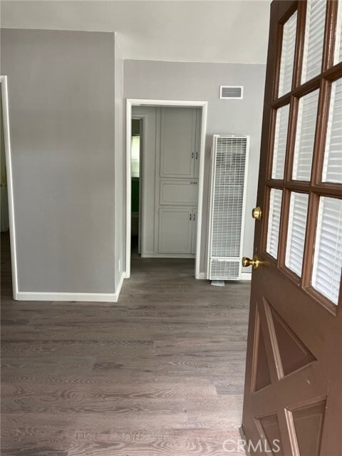 Building Photo - 2121 N Parish Pl