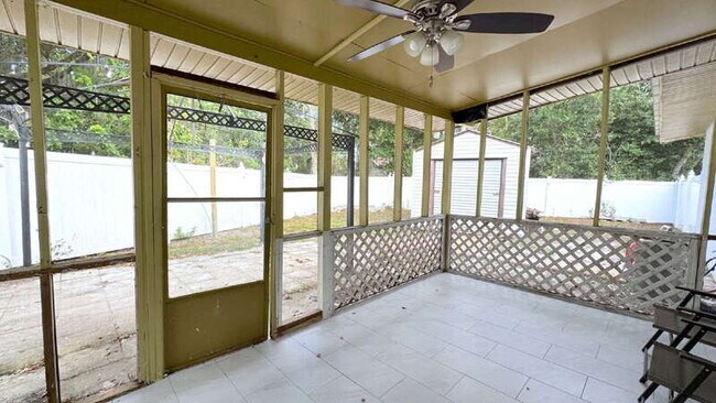 Building Photo - 507 Colfax Dr