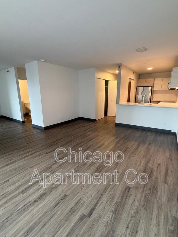 Building Photo - 400 E Ohio St