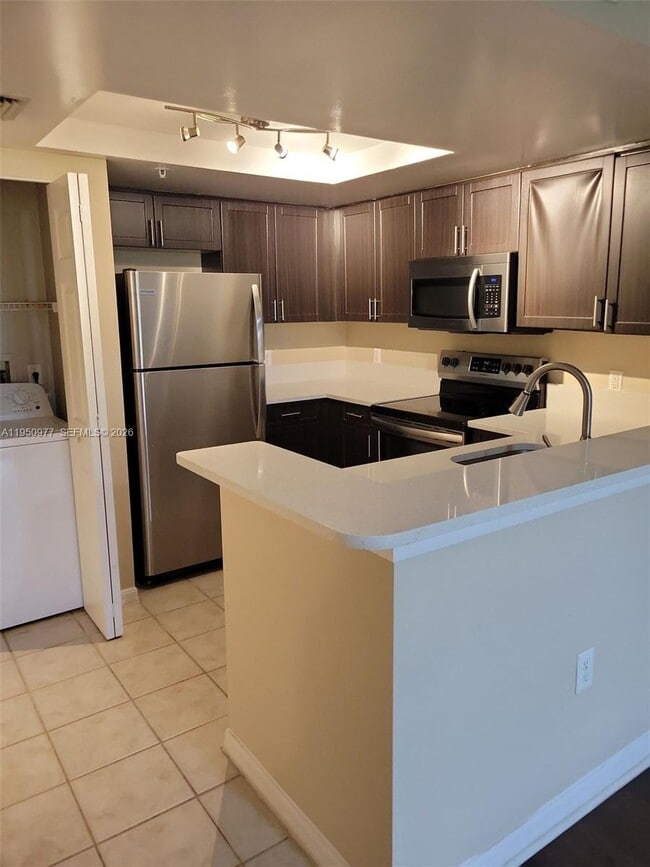 Building Photo - 4151 N Haverhill Rd