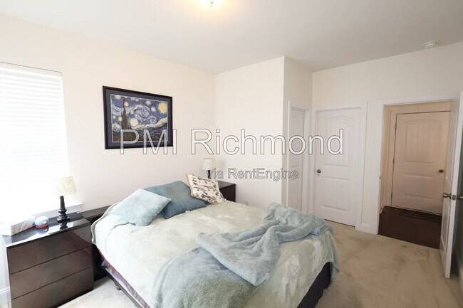 Building Photo - 15507 Morocco Ln