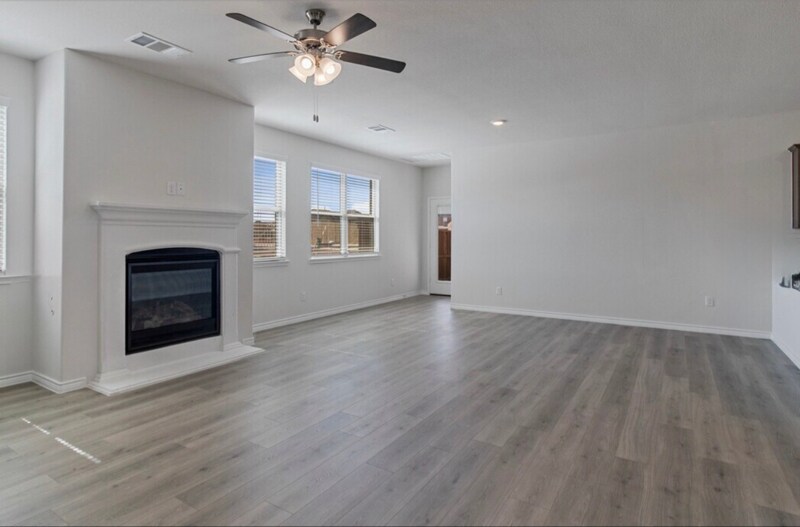 Building Photo - 2853 Hancock Ln