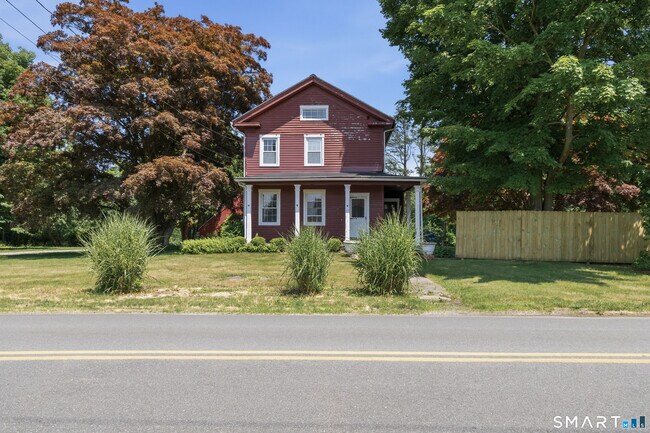 Building Photo - 238 Isinglass Rd