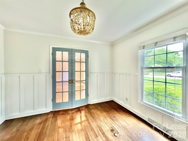 Building Photo - 6414 Greencove Dr