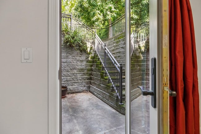 Building Photo - 7BR / 6BA Los Altos Home with Elevator, 3-Car Garage & EV Charging