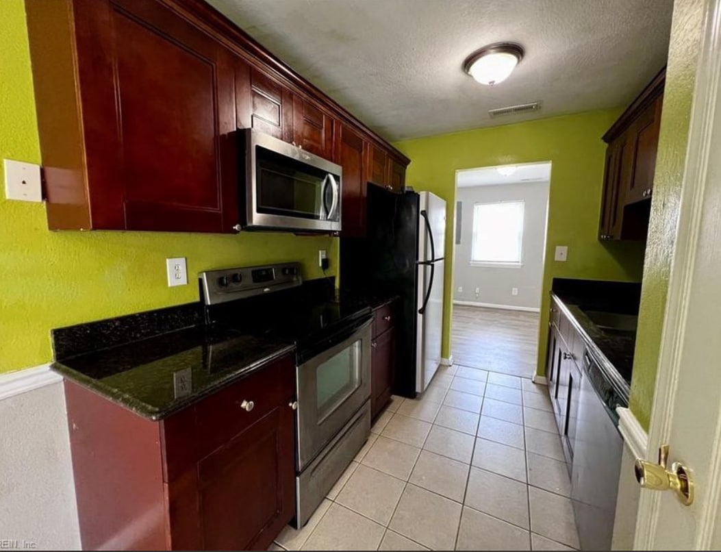 Building Photo - 3318 Diana Lee Ct
