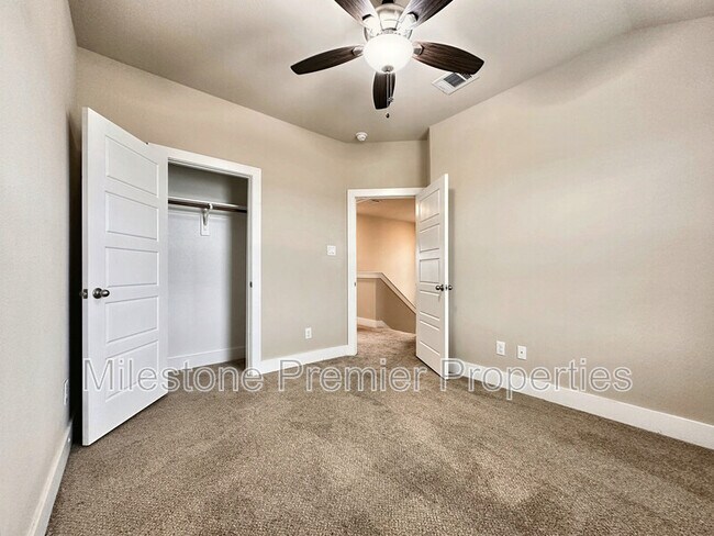 Building Photo - 3908 Ashton Dr