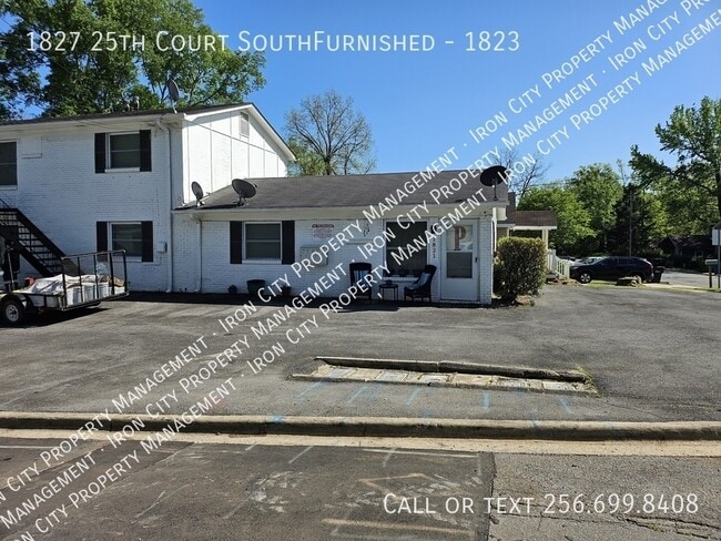 Building Photo - 1827 25th Ct S