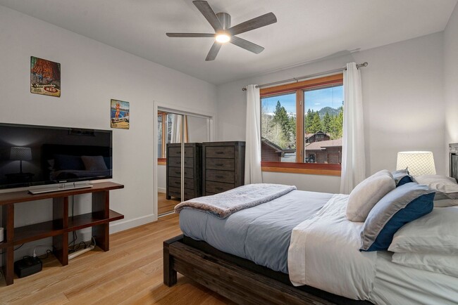 Building Photo - Season Rental Rare Opportunity The Pointe at Incline Village.